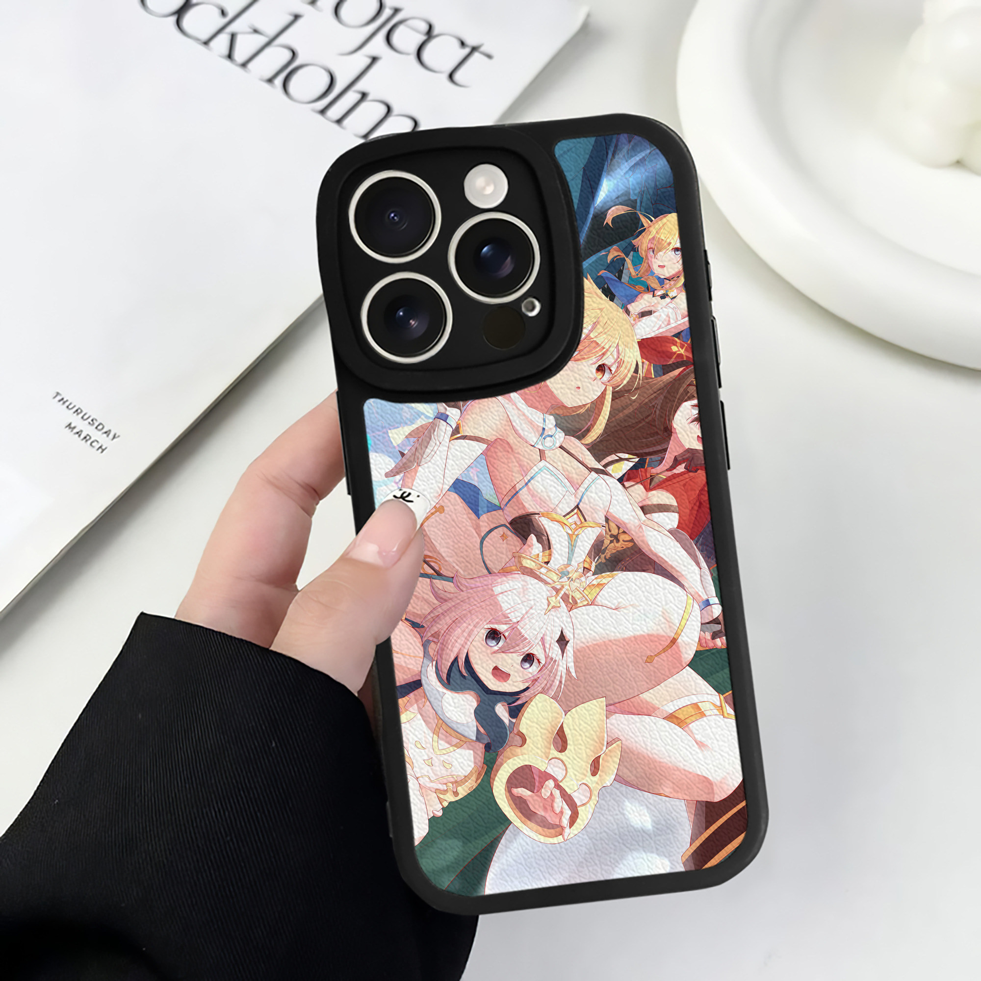 げんし神 genshin 【iPhone 16シリーズ対応】シリコンスマホケース（レザー調） 材質：シリコン